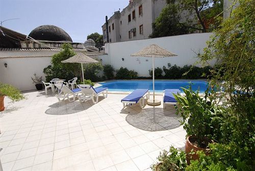 Akdeniz Apart Hotel Кушадаси Екстер'єр фото